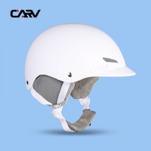 Kask narciarski